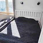Apartmán Ostoja Metro Brodno *