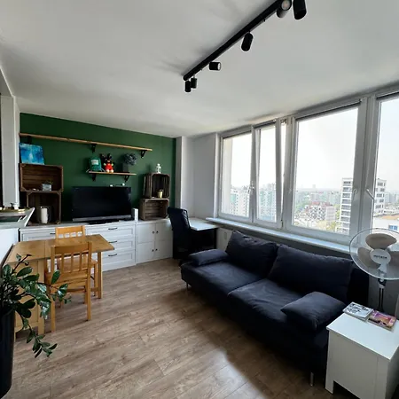 Ostoja Metro Brodno Apartmán *