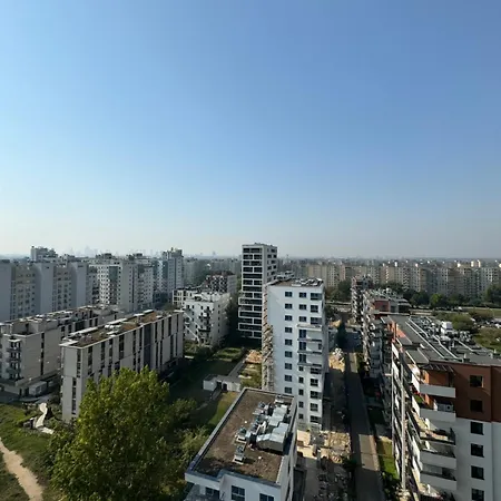 Ostoja Metro Brodno アパート *