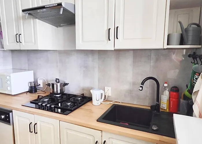 Ostoja Metro Brodno *