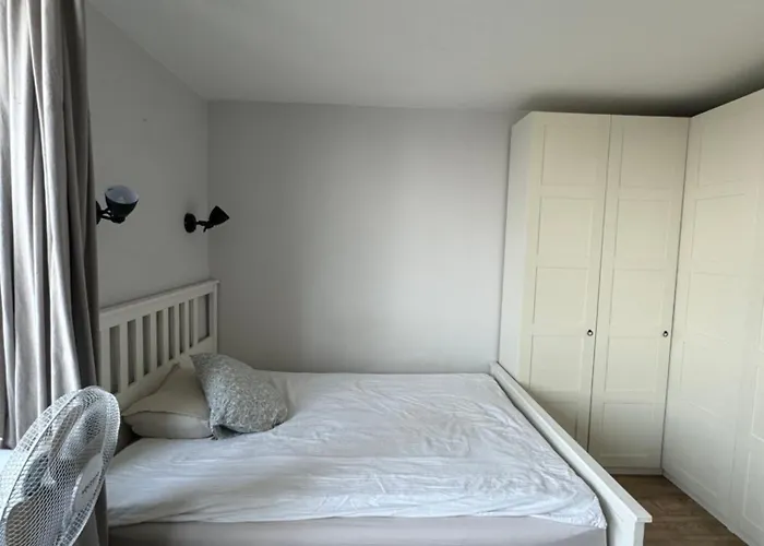 Ostoja Metro Brodno *